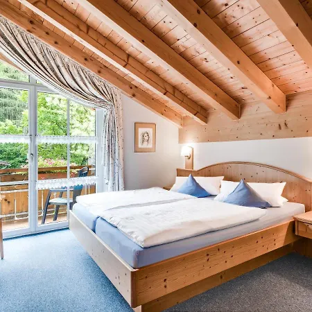 Waldchalets & Allgaeu בית הארחה