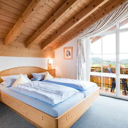 Waldchalets & Allgaeu בית הארחה