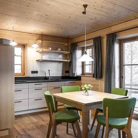 Waldchalets & Allgaeu Gasthuis