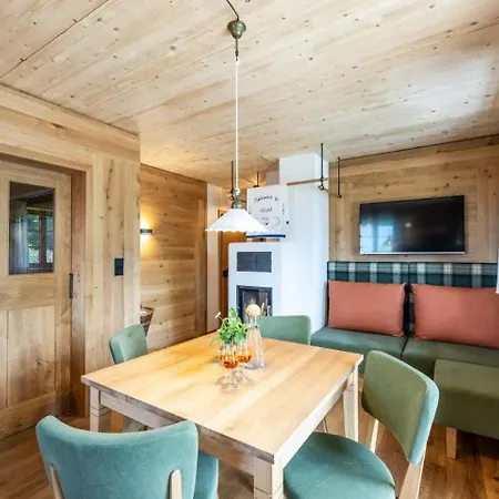 Gasthuis Waldchalets & Allgaeu 3*