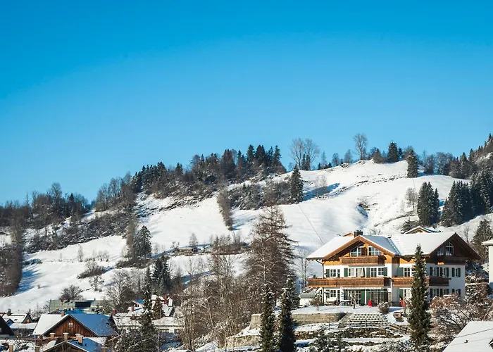 Pensión Waldchalets & Allgaeu Burgberg (Bavaria)