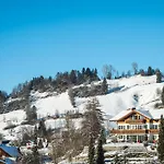 Pensión Waldchalets & Allgaeu Burgberg (Bavaria)