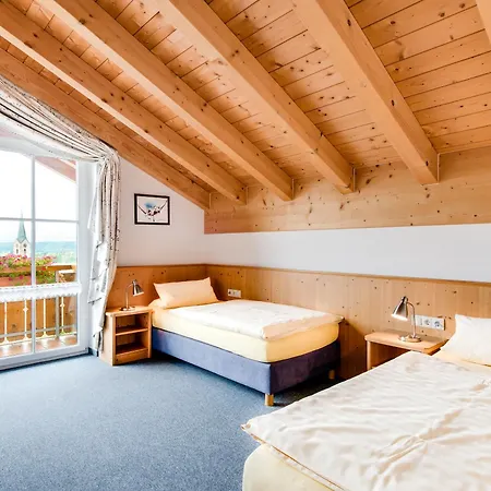 Waldchalets & Allgaeu Guest house Burgberg (Bavaria)